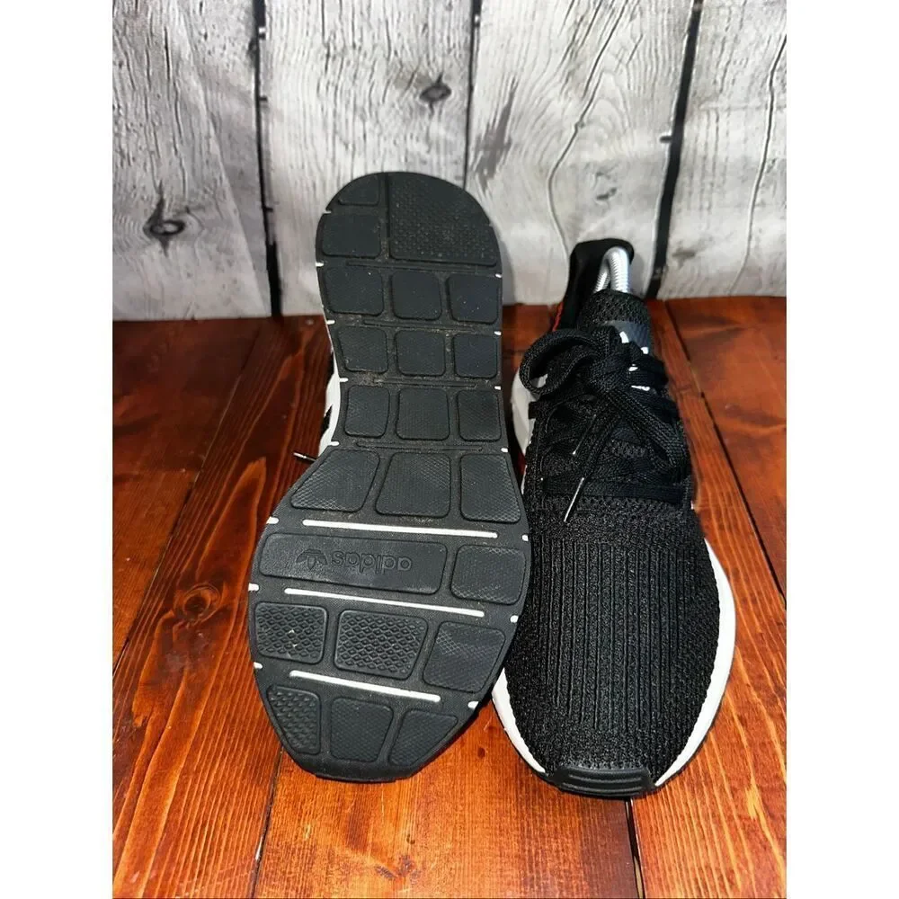 Adidas Originals Swift Run Men’s Size 7.5 Knit Sneakers Athletic Shoes